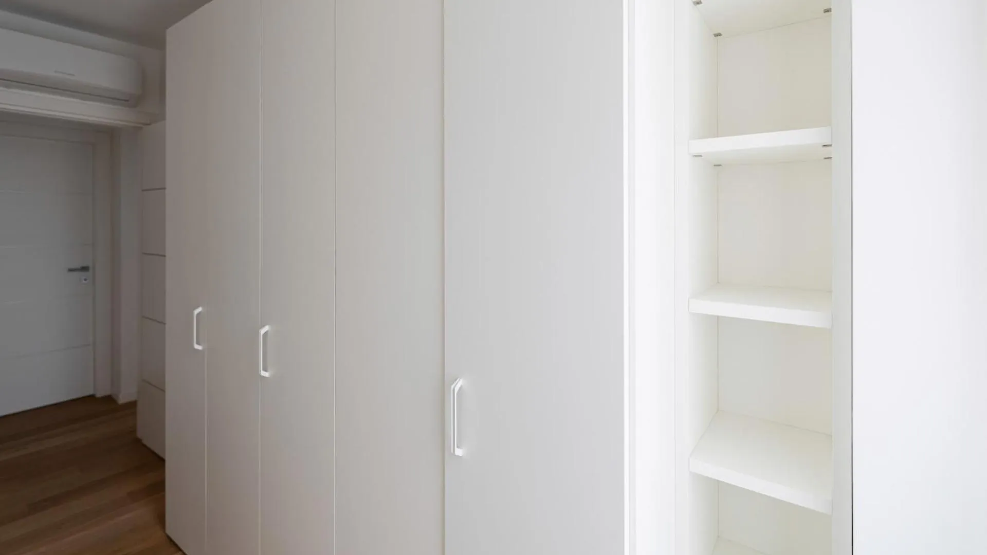Apartment Elegant Suite In The Heart Of Milan Italy