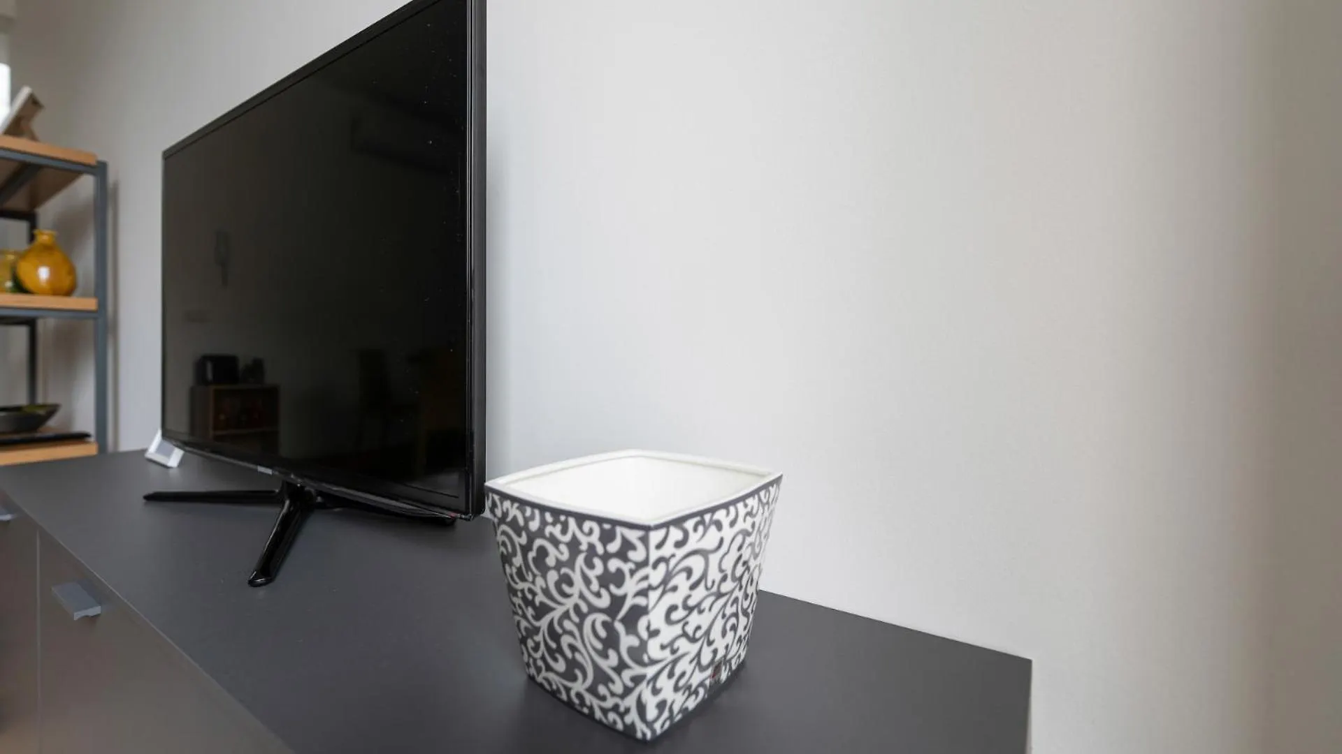 Elegant Suite In The Heart Of Mediolan Apartament