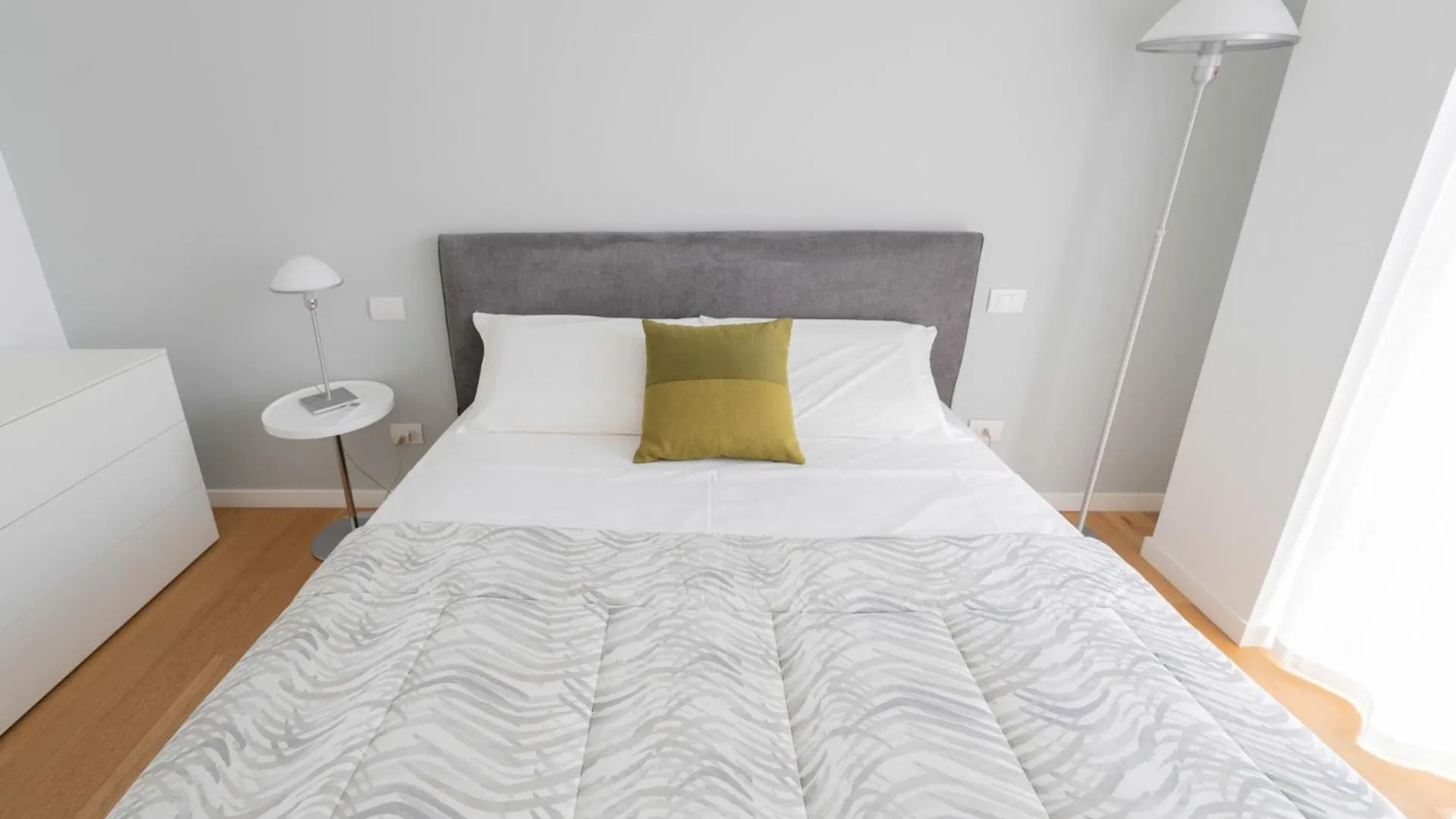 Elegant Suite In The Heart Of Mediolan Apartament