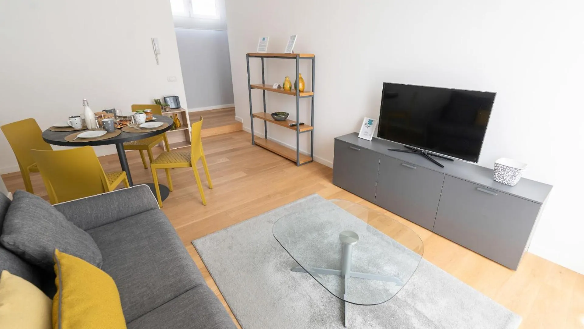 Elegant Suite In The Heart Of Milan 0*,  Italy